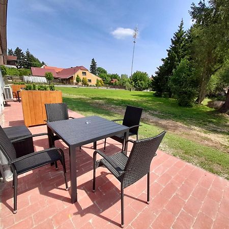 Residence Tvrz Skocice מראה חיצוני תמונה