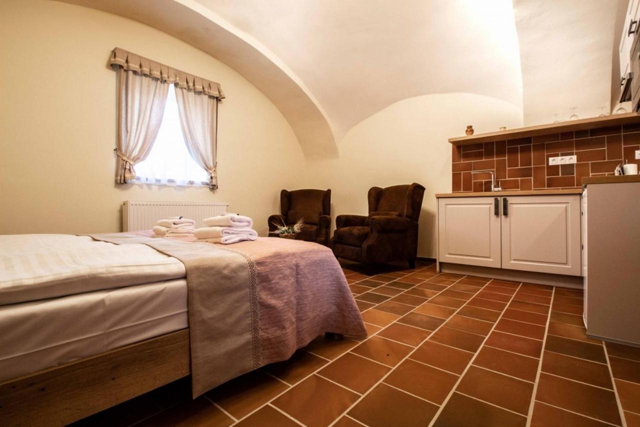 Residence Tvrz Skocice מראה חיצוני תמונה