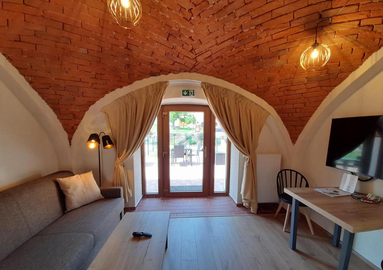 Residence Tvrz Skocice מראה חיצוני תמונה