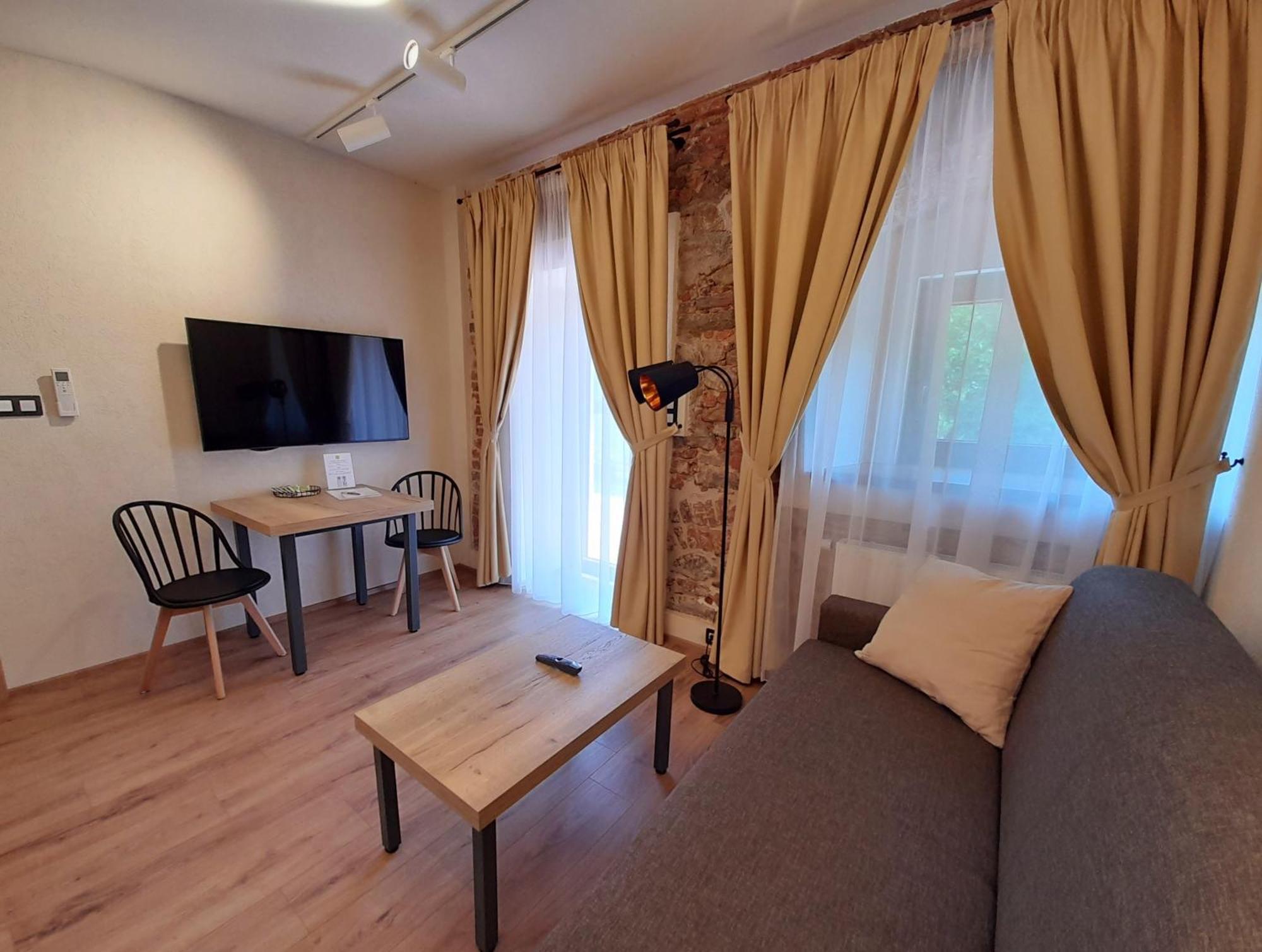 Residence Tvrz Skocice מראה חיצוני תמונה